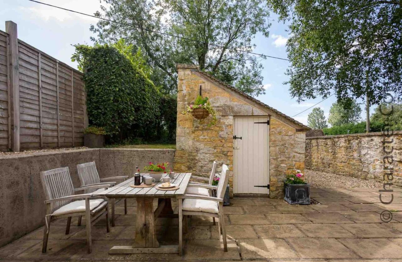 Bourton-on-the-Water Weir Cottage מראה חיצוני תמונה