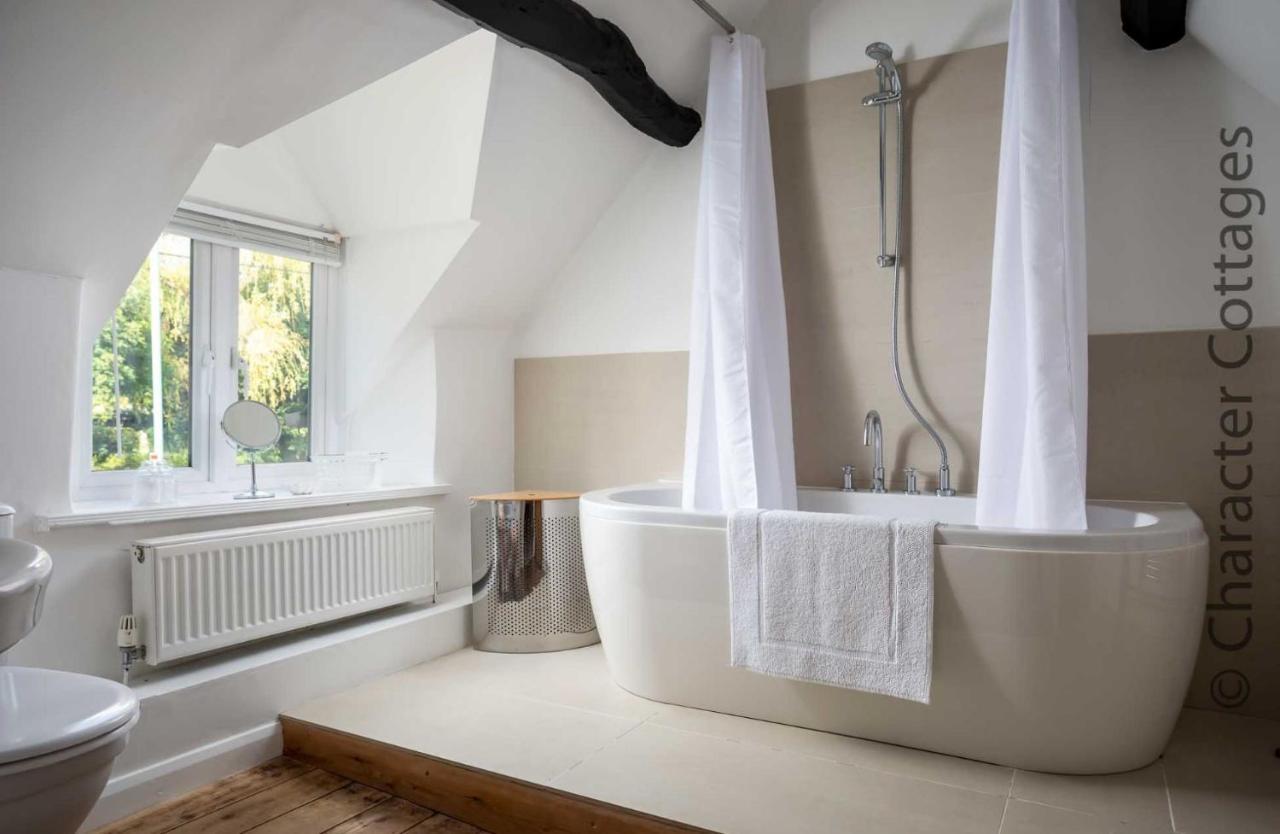 Bourton-on-the-Water Weir Cottage מראה חיצוני תמונה