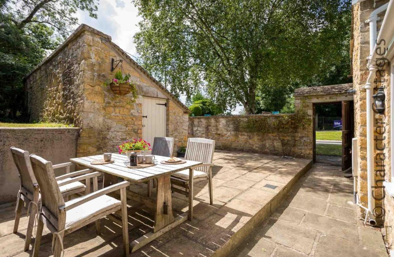 Bourton-on-the-Water Weir Cottage מראה חיצוני תמונה